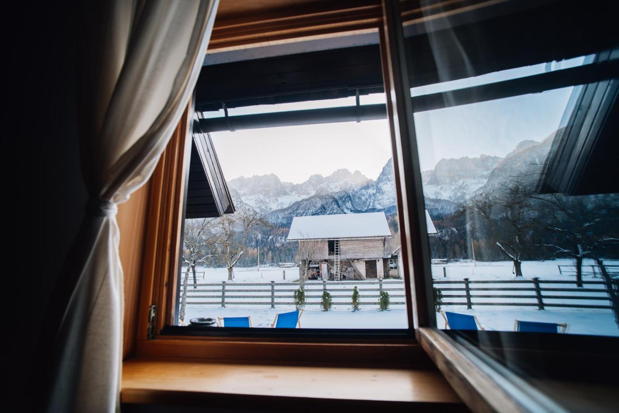Apartment Cozy Alpine House Gozd Martuljek